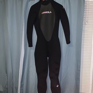 O’Neil wetsuit